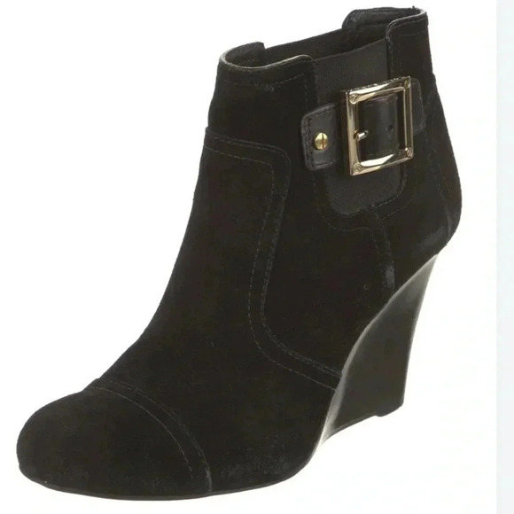 Tory Burch Suede Ankle Boots Wedge Heel Black Leather Gold Buckle Womens 9 - Picture 1 of 11